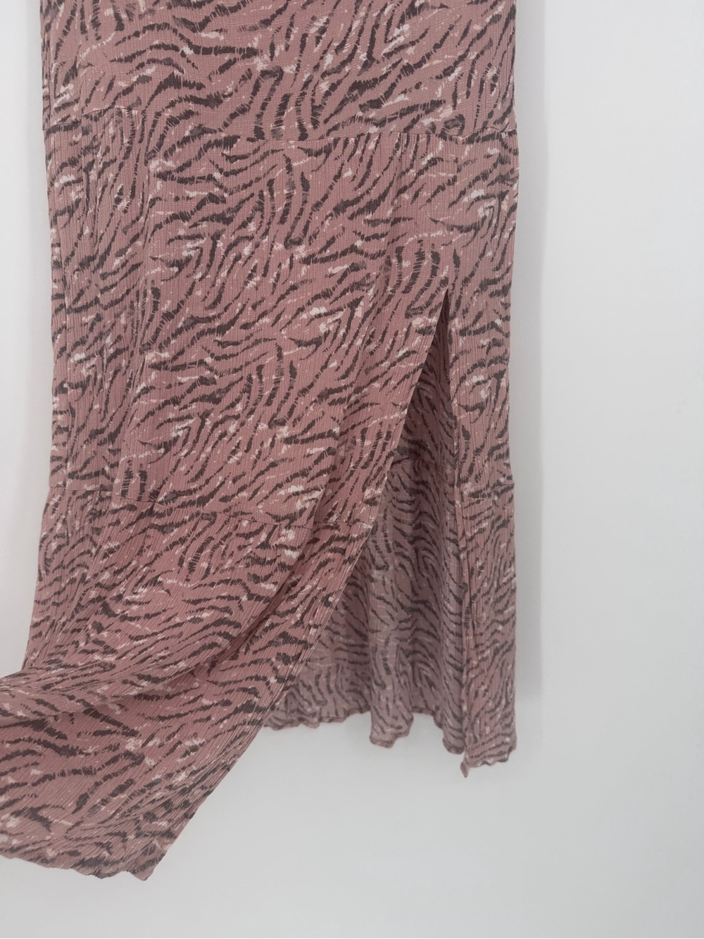 Nine West Dusty Pink Zebra Animal Print Tiered Maxi Skirt with Side Slit - Picture 2 of 9